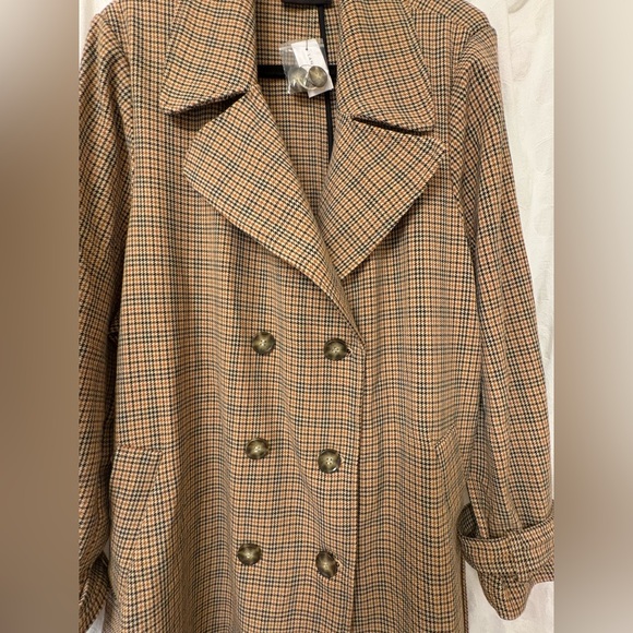 Lane Bryant long trench coat in plaid style. NWT. Size 20. - Picture 3 of 8